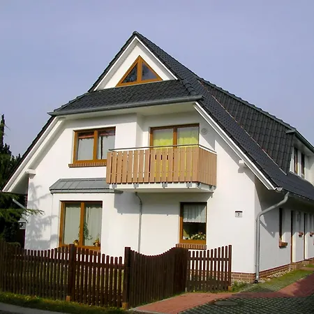 Darsser Weg 7 3