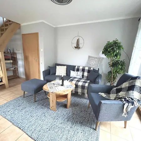 Apartment Darsser Weg 7 3